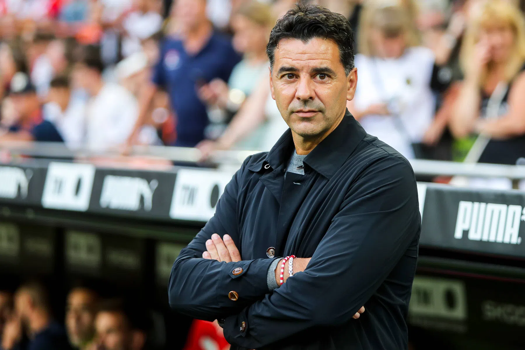 Girona-trainer ergert zich tegen Feyenoord aan balletjes terug op de keeper