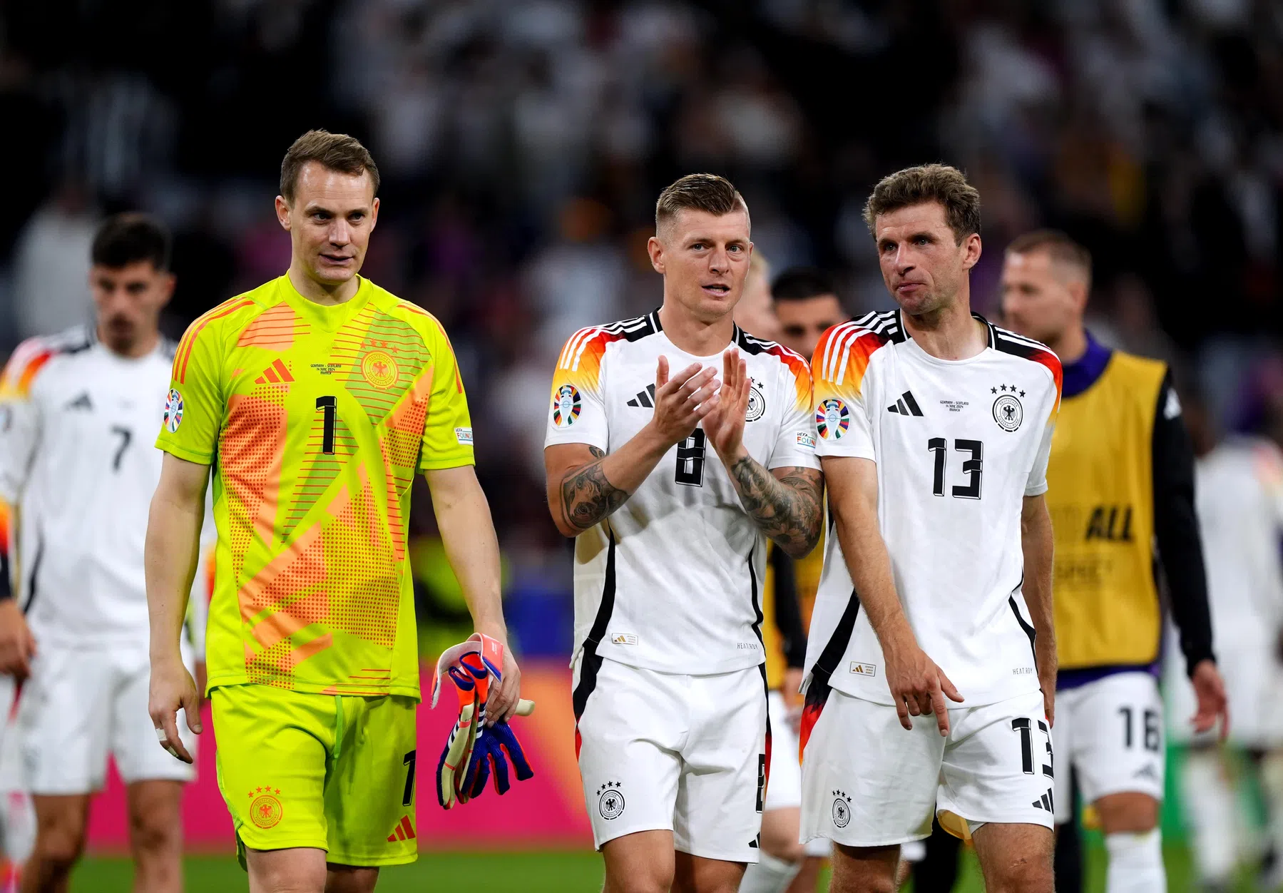 Duitsland - Nederland in teken afscheid Duitse WK-helden