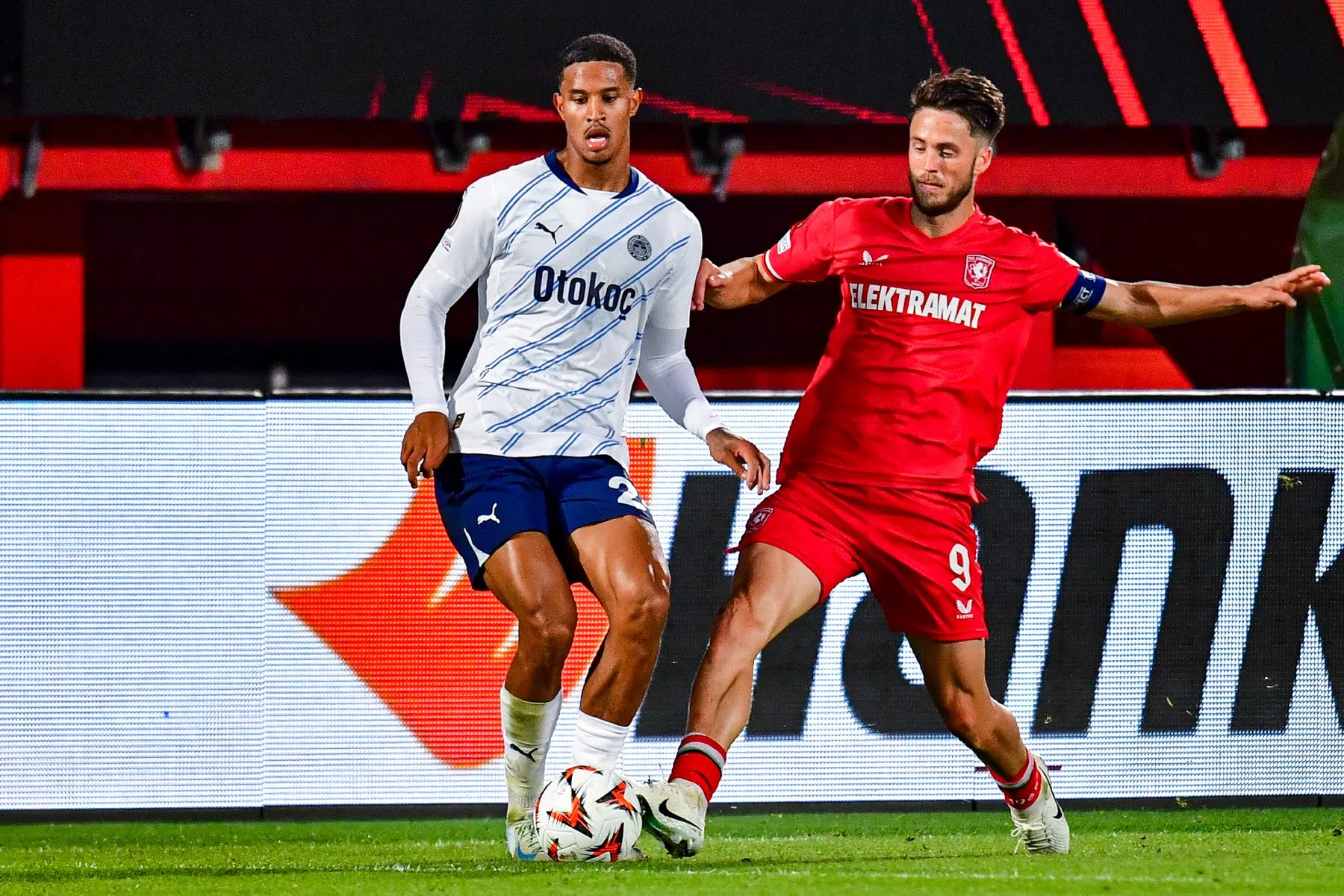 Teleurstelling bij trots Twente: 'We zijn niet blij met een punt'