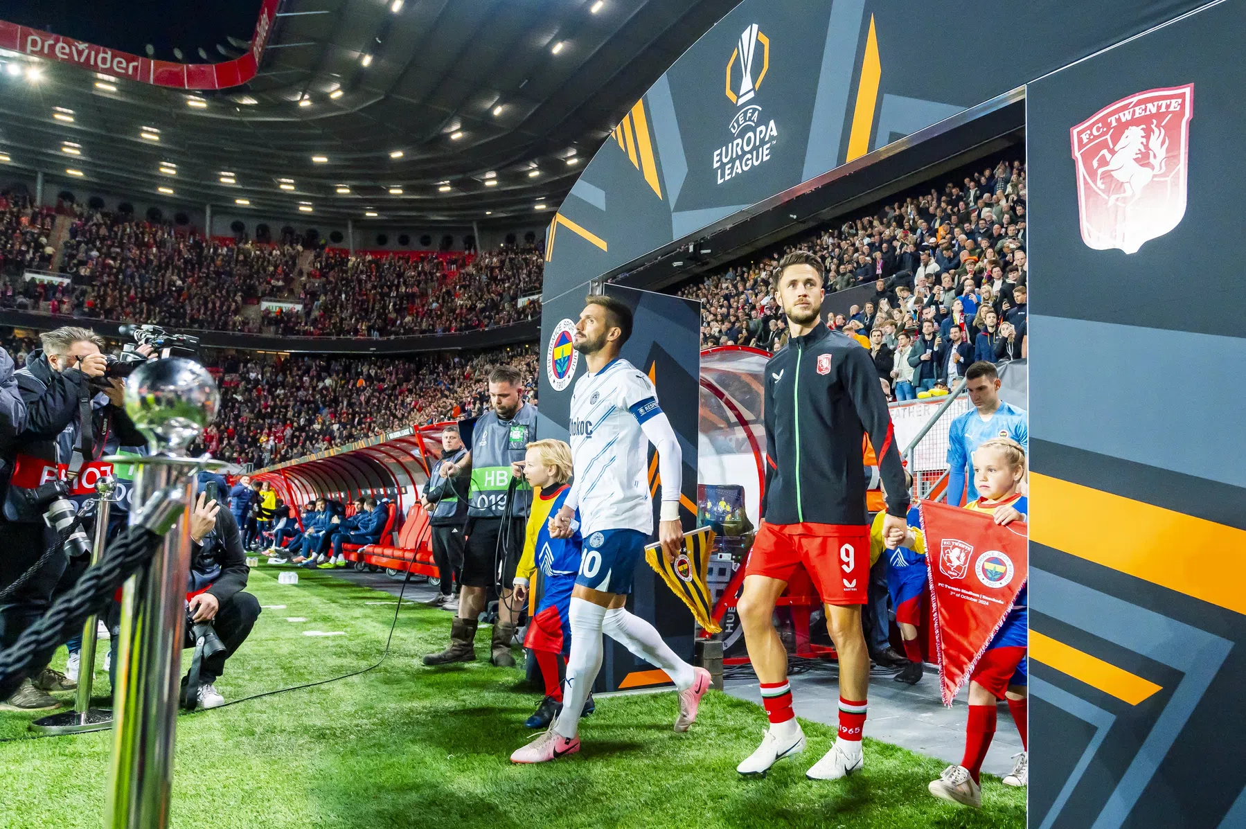 Turkse media spreken van 'lastigste uitwedstrijd' tegen Twente: 'Unieke stijl'