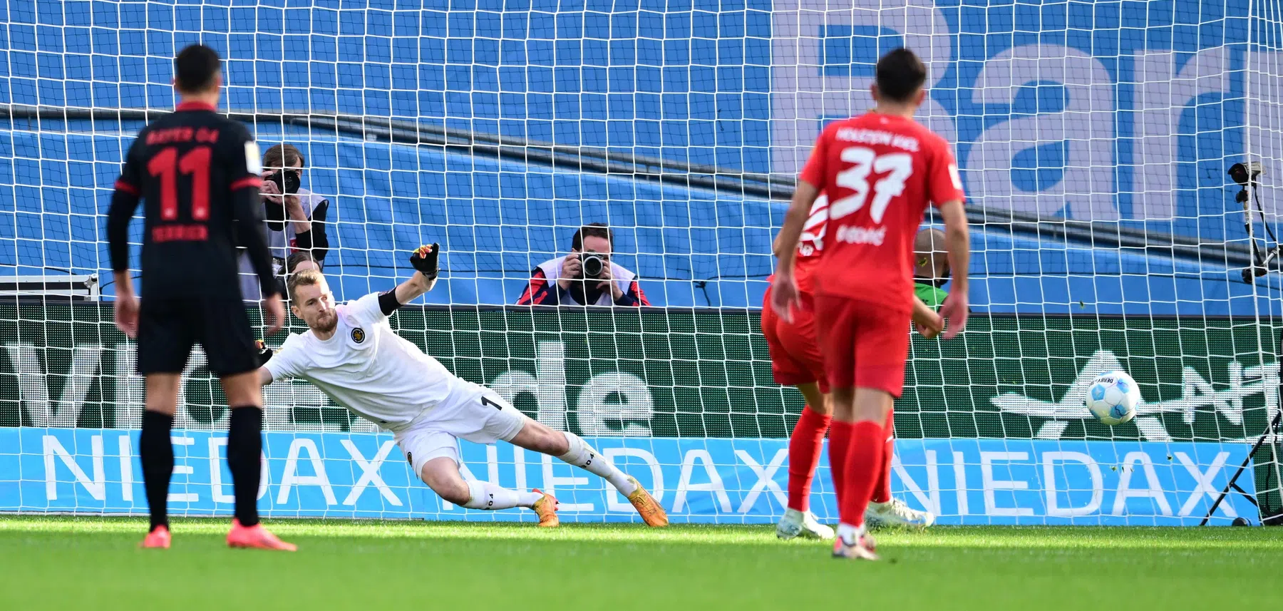 Harde woorden in Leverkusen: 'Aantal jongens moet wakker geschud worden'