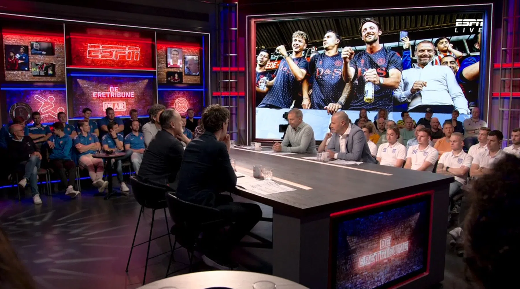 Steijn heeft na Ajax-ontslag weer zin in nieuw avontuur
