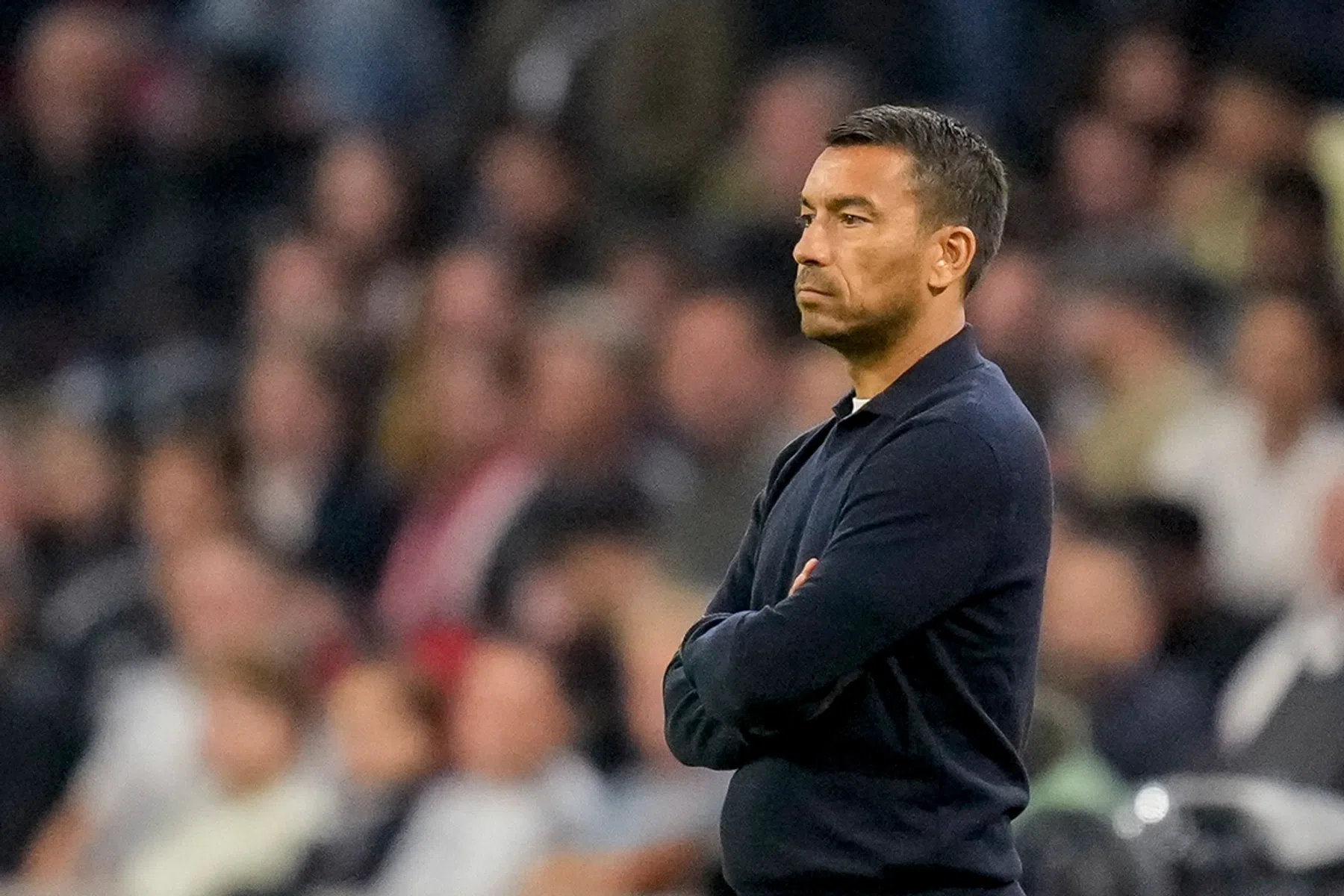 Van Bronckhorst en Besiktas lopen averij op in Turkse titelstrijd