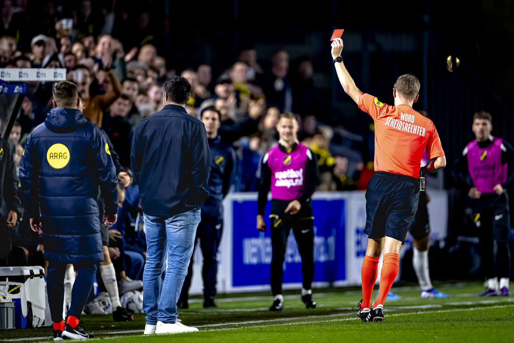 NAC loopt rood aan én viert feest: 'We zijn een ongelooflijk passionele club'