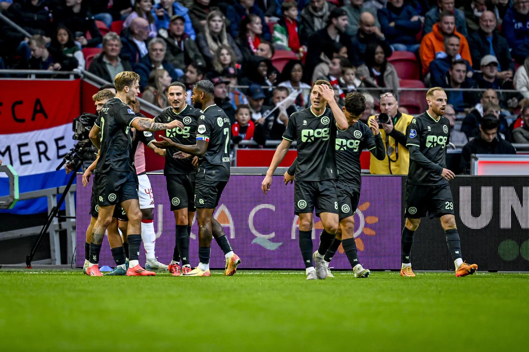 Groningen teleurgesteld, maar niet terneergeslagen na laat verlies bij Ajax