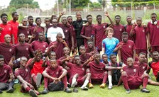 Thumbnail for article: Hoe een Nederlandse wereldkeeper in Senegal belandde