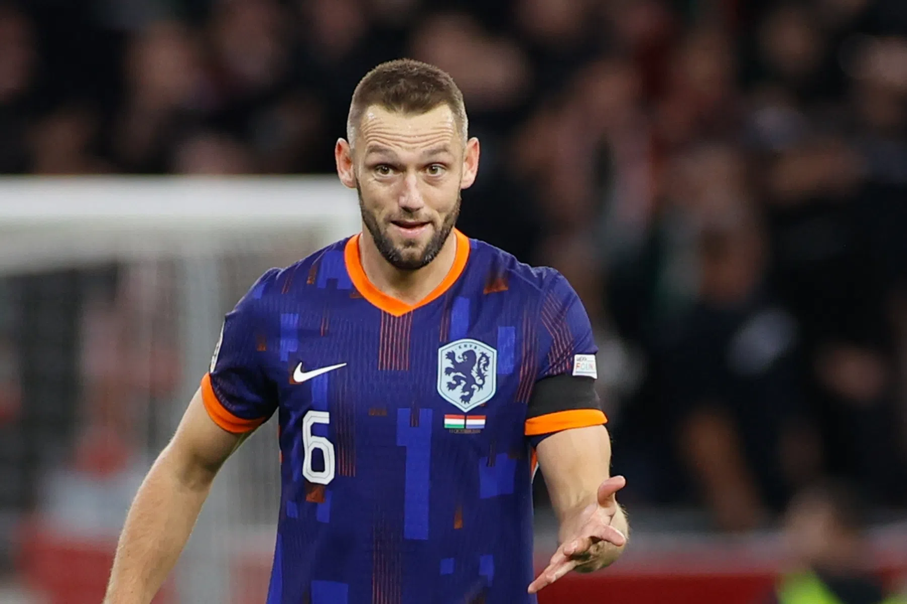 Koeman moet puzzelen: 'We hebben uitstekende verdedigers'
