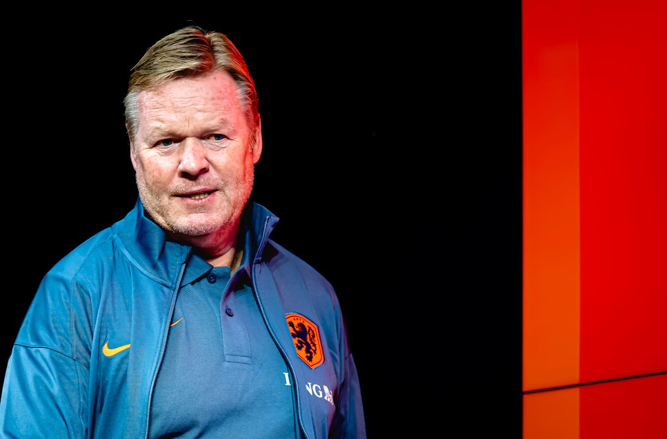 Koeman verklaart late wissels en baalt van matige standaardsituaties