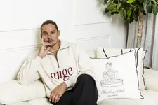 Thumbnail for article: Met een kunstheup de mode in: 'Ook LeBron James heeft onze kleding gezien'