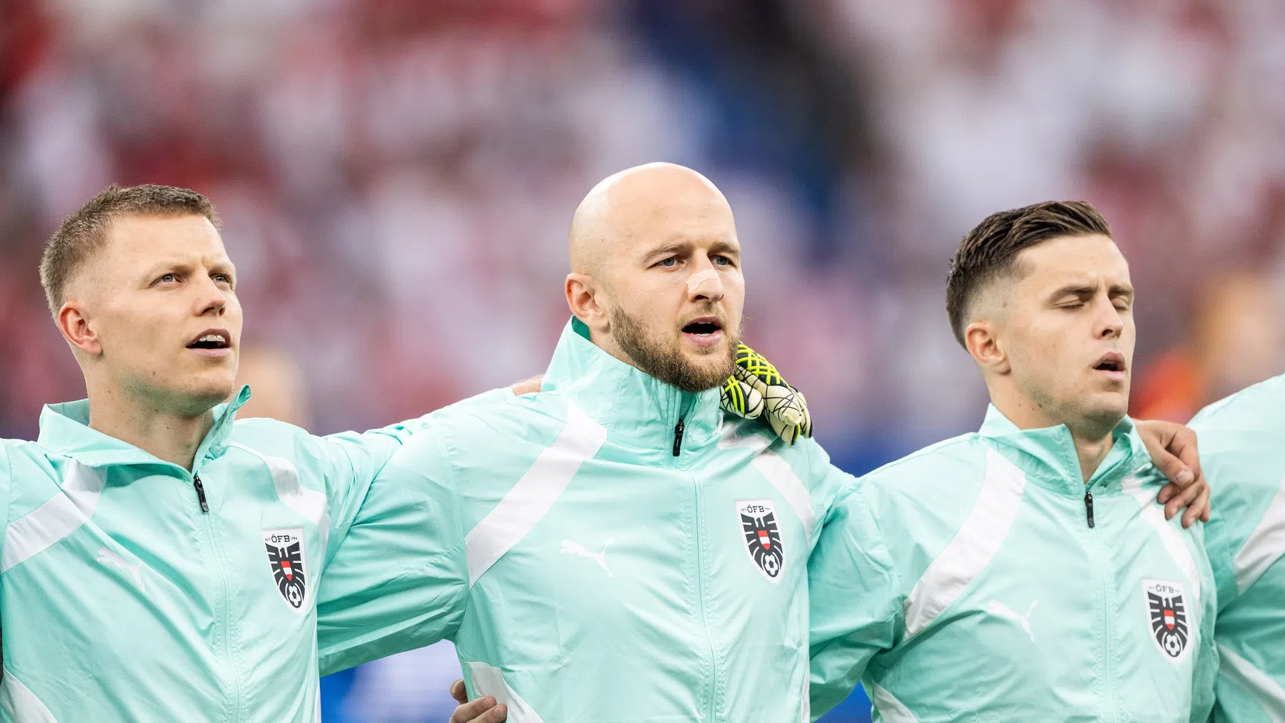 Trauner houdt Haaland in bedwang: 'Kan je alleen maar je hoed voor afnemen'