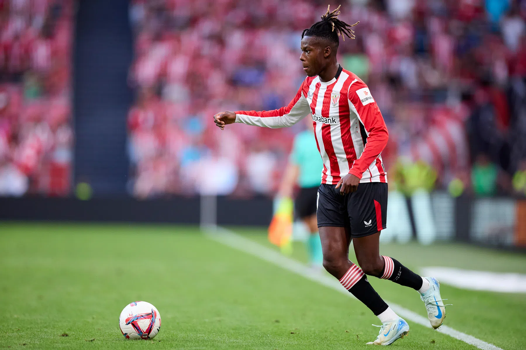 Nico Williams moest wennen aan faam: 'Ik dacht niet dat mensen me zouden kennen'