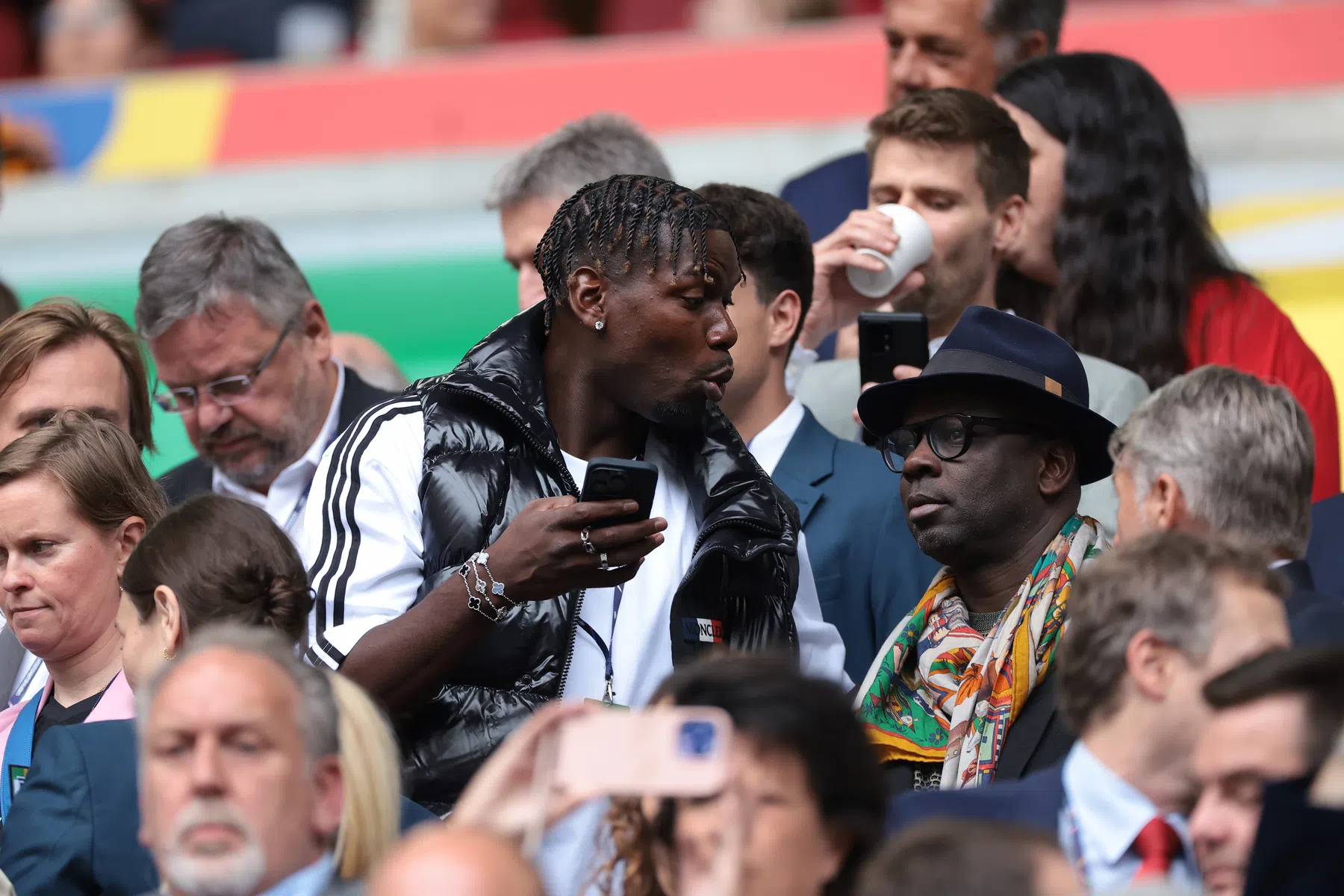 Pogba rancuneus: 'Alles werd me afgenomen en ik heb niets gedaan'