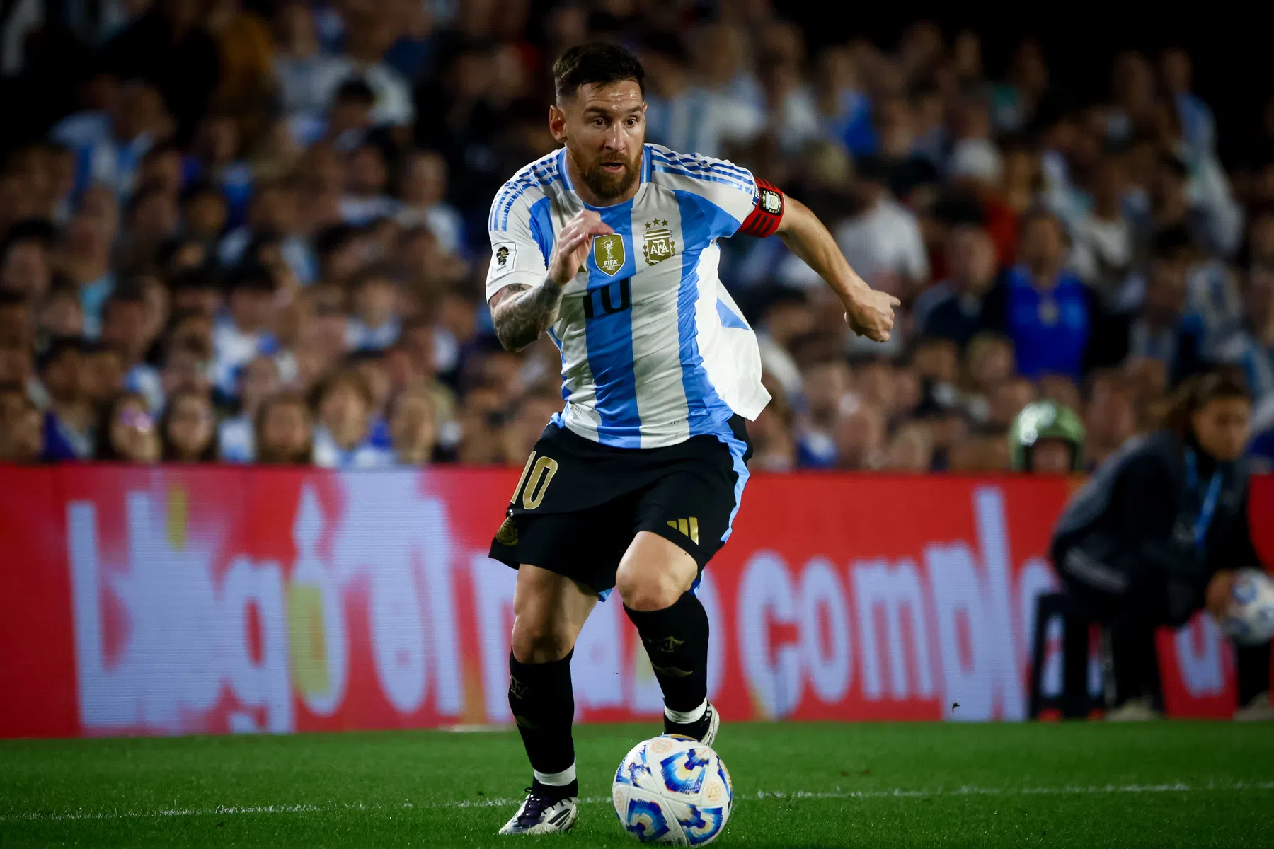 Messi gunt landgenoot Ballon d'Or: 'Hij verdient het meer dan wie ook'