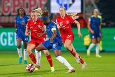 Thumbnail for article: Na Ajax wint ook Twente niet van Chelsea in de Women's Champions League