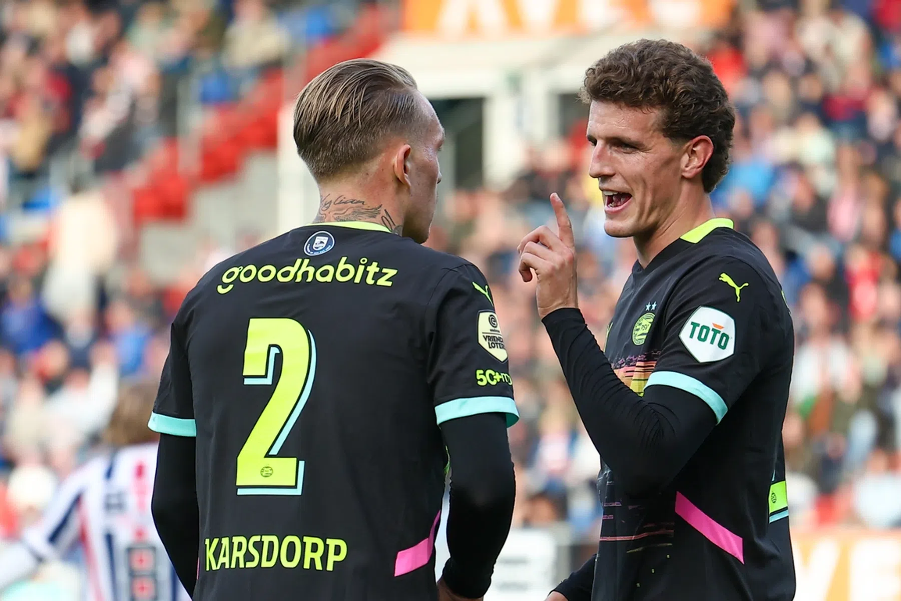 Karsdorp: 'Dit PSV is beter dan het Feyenoord waarmee ik kampioen werd'