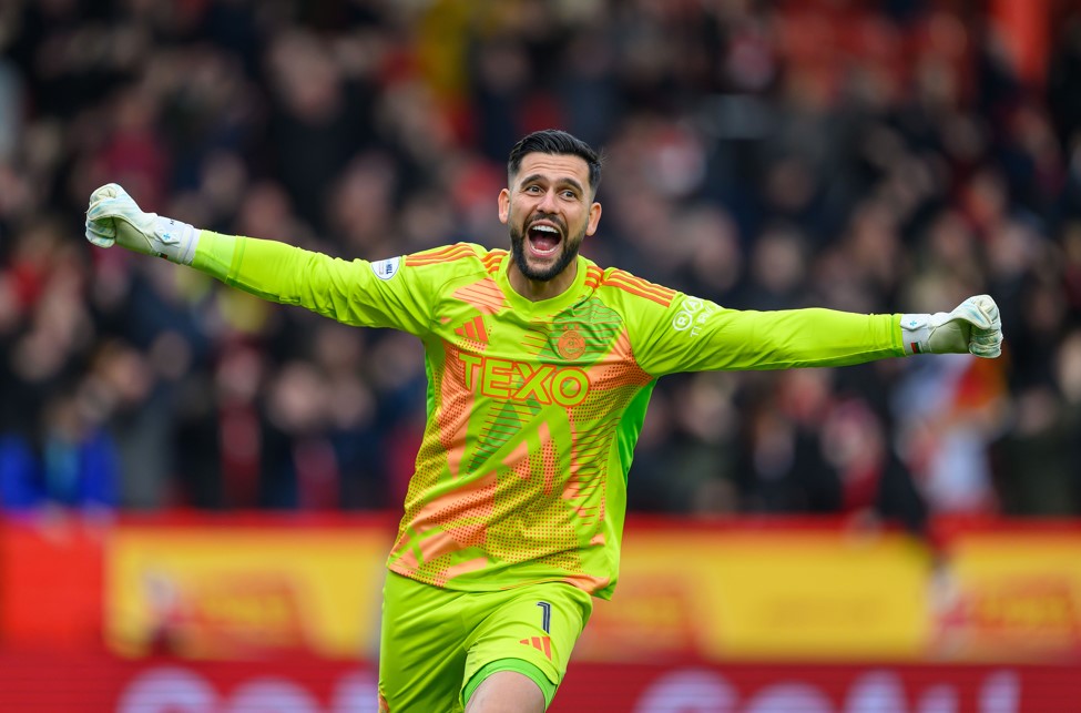 Celtic ontsnapt met gelijkspel in thriller tegen medekoploper Aberdeen