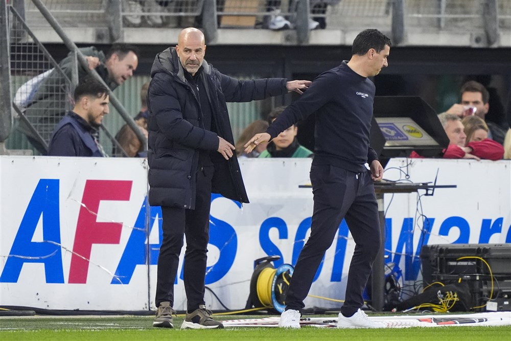 Waarom Peter Bosz juist heel erg blij was met Noa Lang
