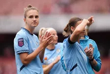 Thumbnail for article: Meer dan honderd vrouwelijke profs schrijven FIFA aan om Saoedische deal