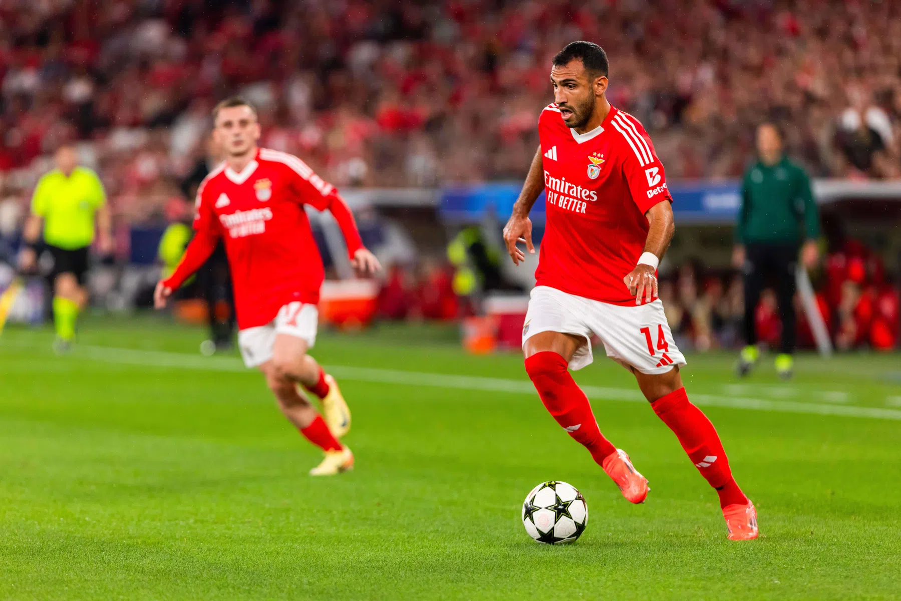 Waarom Benfica spelers meer kan betalen dan Feyenoord