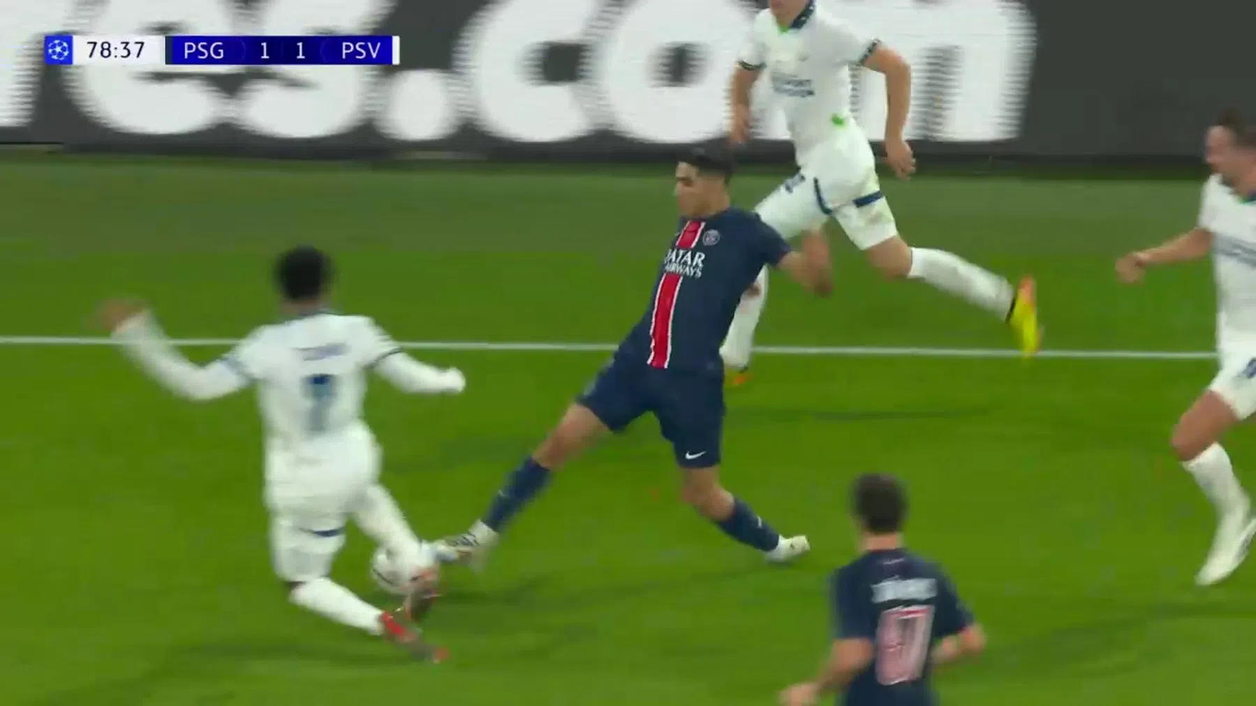 Malik Tillman bewijst: de nummer 6 is de nieuwe nummer 10