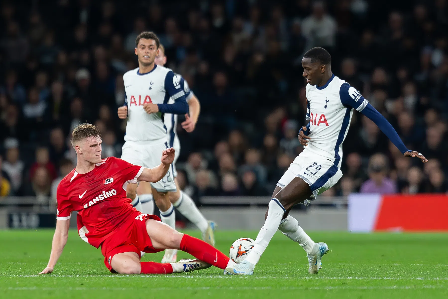AZ en FC Twente in cijfers: twee overtredingen zijn bepalend