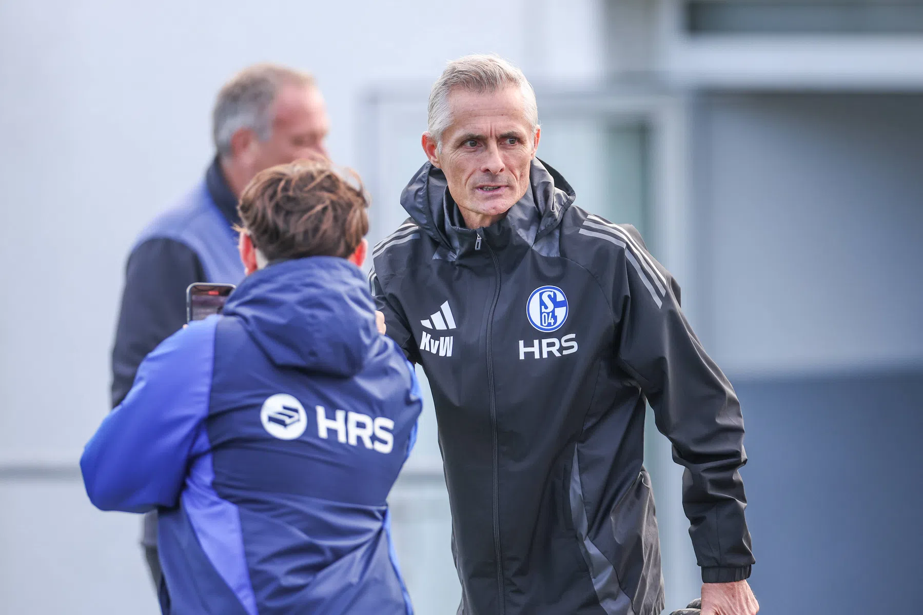 Van Wonderen wil Schalke-kleedkamer inspireren met Ronaldo en Federer