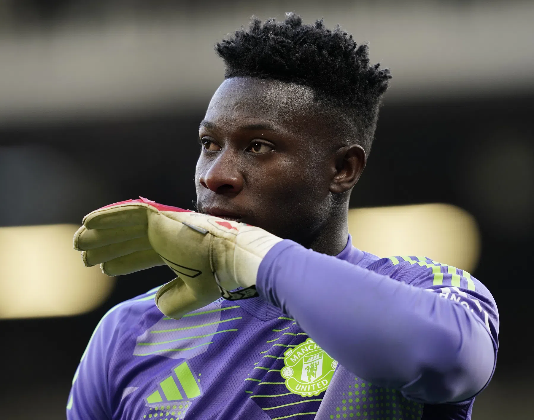 Mourinho gelooft eigen ogen niet bij ongelooflijke reddingen Onana