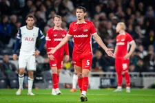 Thumbnail for article: Op pad met AZ in Londen: 'Leuk en aardig is niet genoeg'