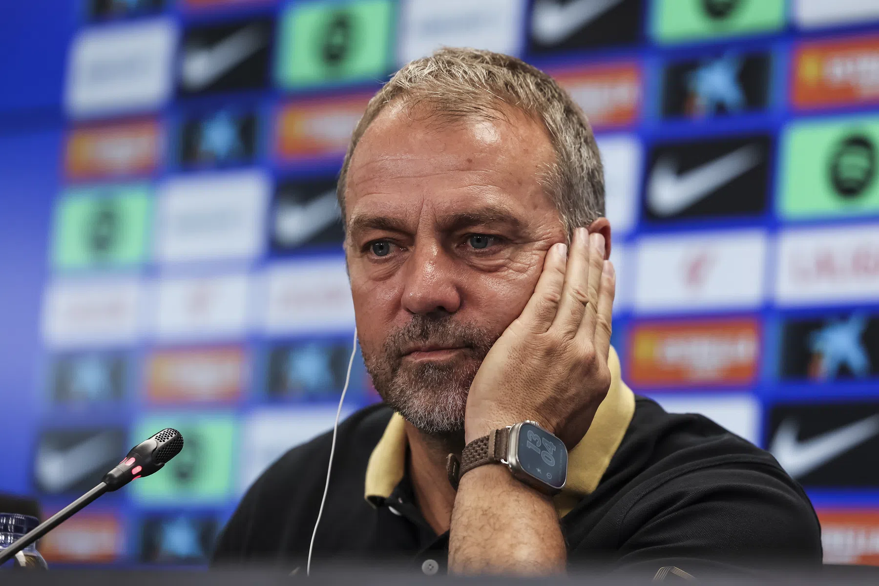 Flick roept clubkanaal Real Madrid tot de orde: 'Dat is niet oké'