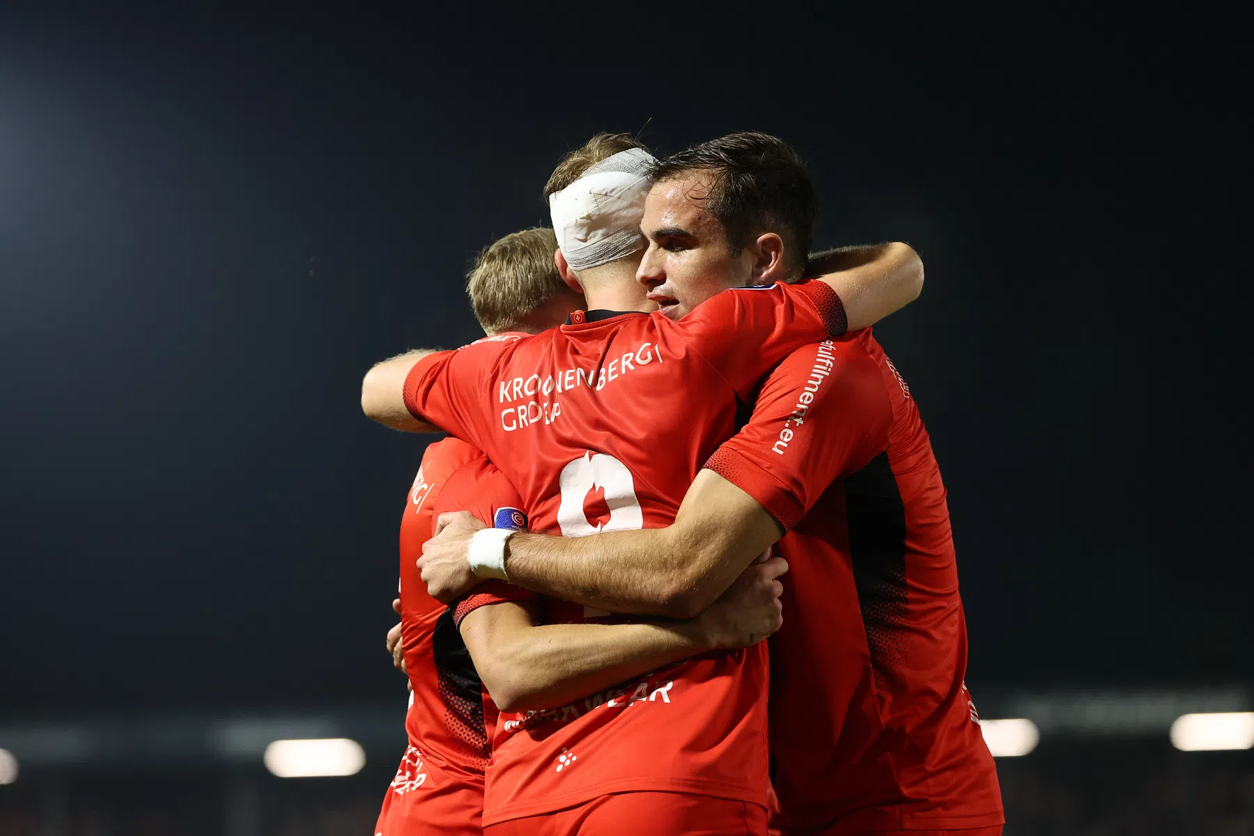 Tweeëntwintig keer is scheepsrecht: Almere wint door mazzelgoal
