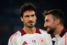 Thumbnail for article: Hummels wacht na meer dan tien uur op de bank nog altijd op debuut voor Roma