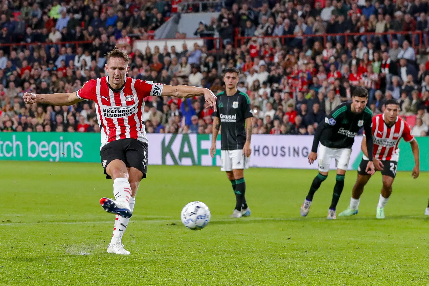 Waarom Bosz in de spits Pepi niet wisselde voor De Jong