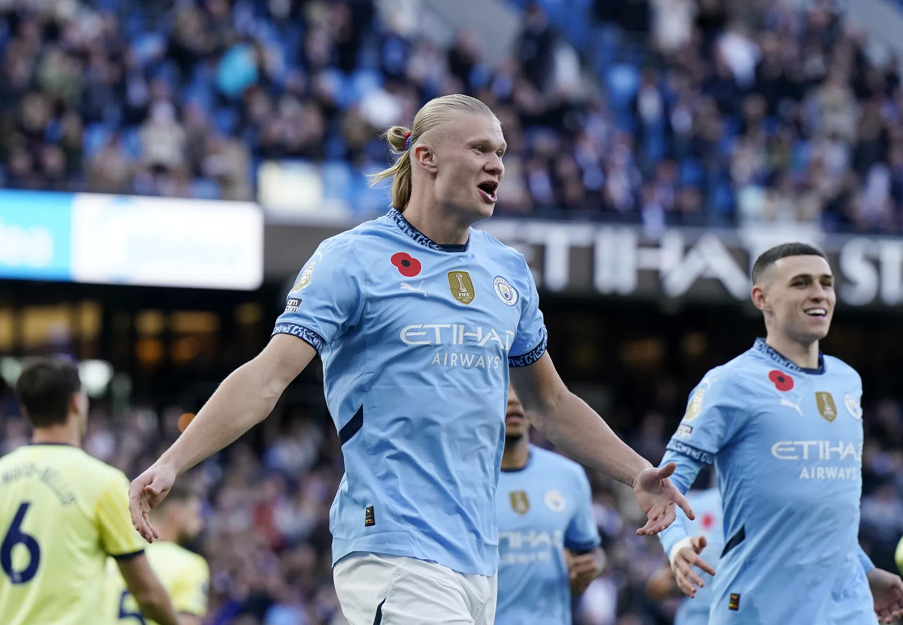 Man City legt druk bij Slot, knotsgekke wedstrijd in Londen
