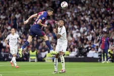 Thumbnail for article: Barça vernedert Real Madrid in Bernabéu met vier goals in één helft