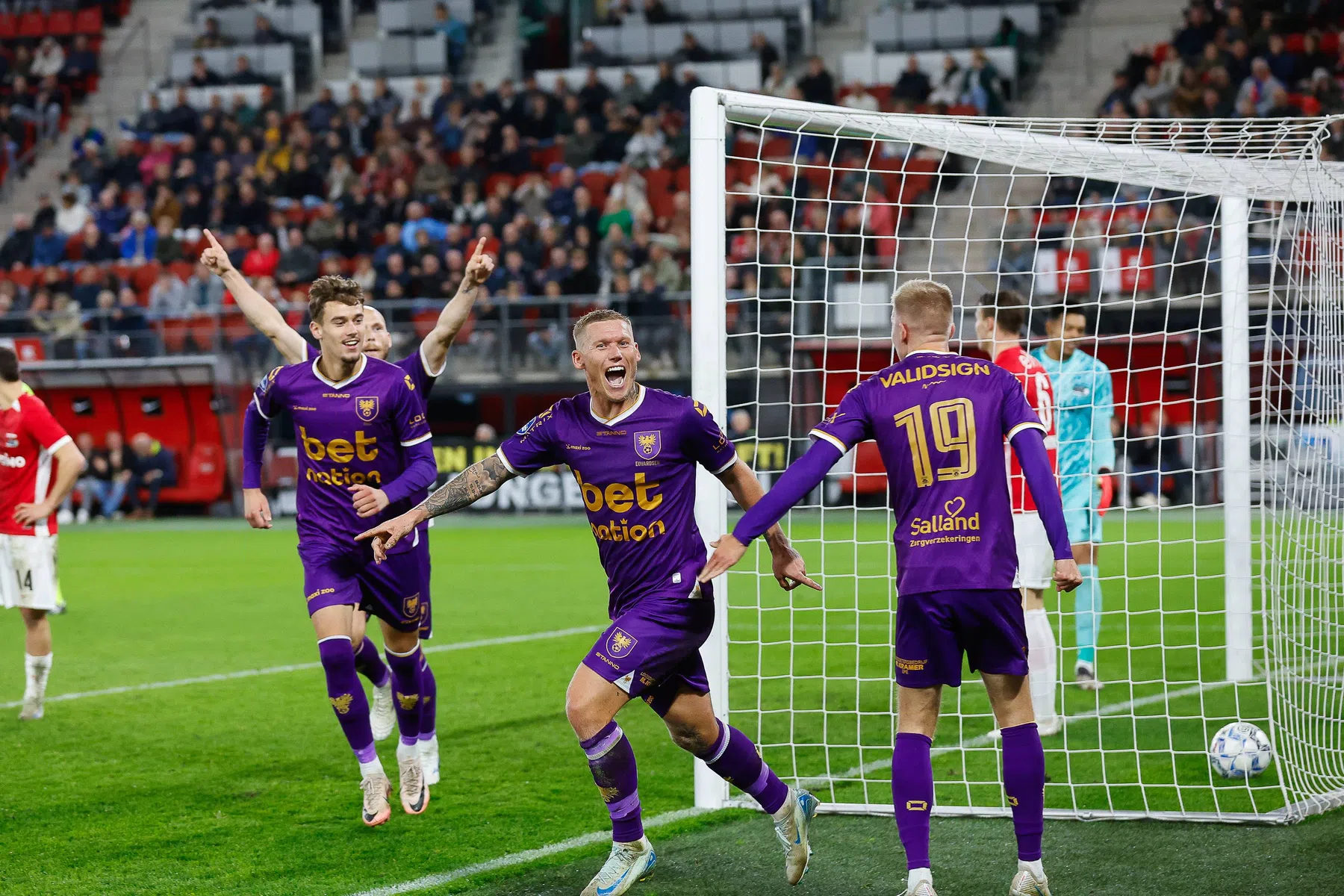 AZ wint door comeback van Go Ahead wéér niet