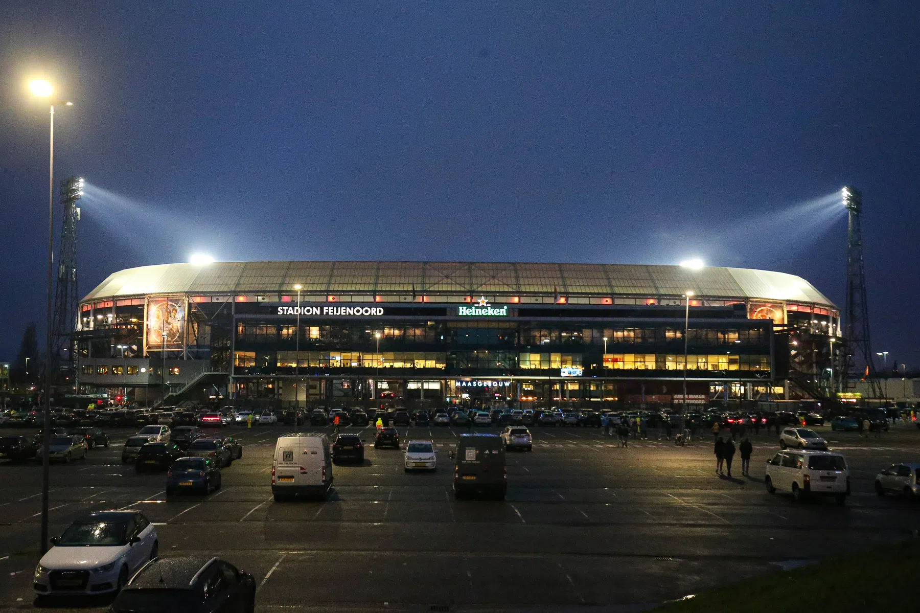 Vertrouwde beelden bij afsluitende trainingen voor Feyenoord - Ajax