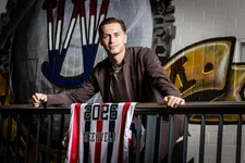 Thumbnail for article: De spiegel van Ringo Meerveld: 'Het leek dat ik Iniesta was'