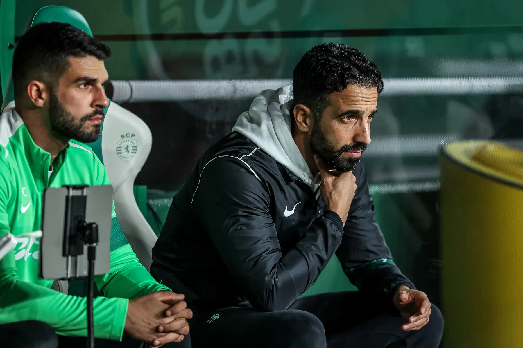 Amorim belandt in vragenvuur over United: 'We moeten nog even afwachten'