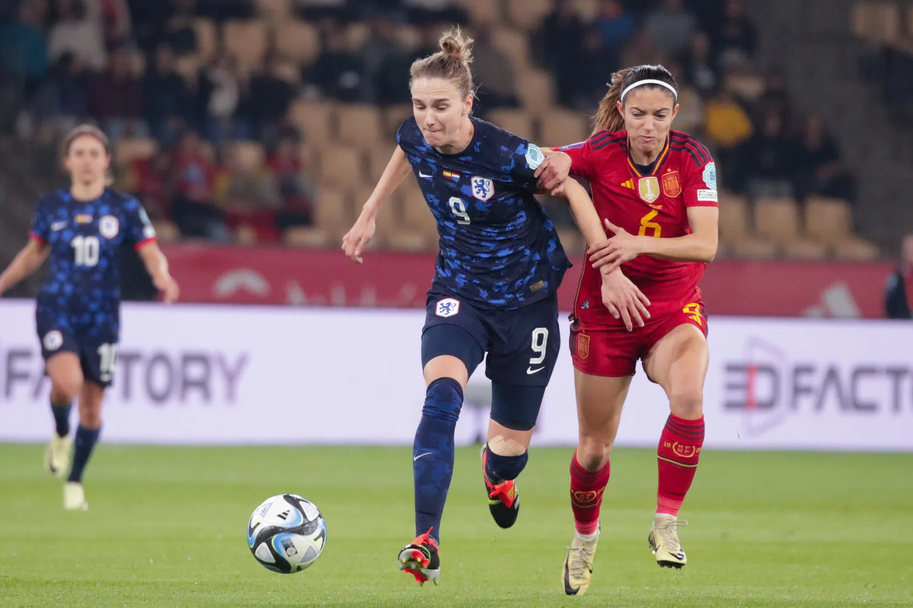 UEFA steekt miljard in vrouwenvoetbal en kondigt nieuwe competitie aan