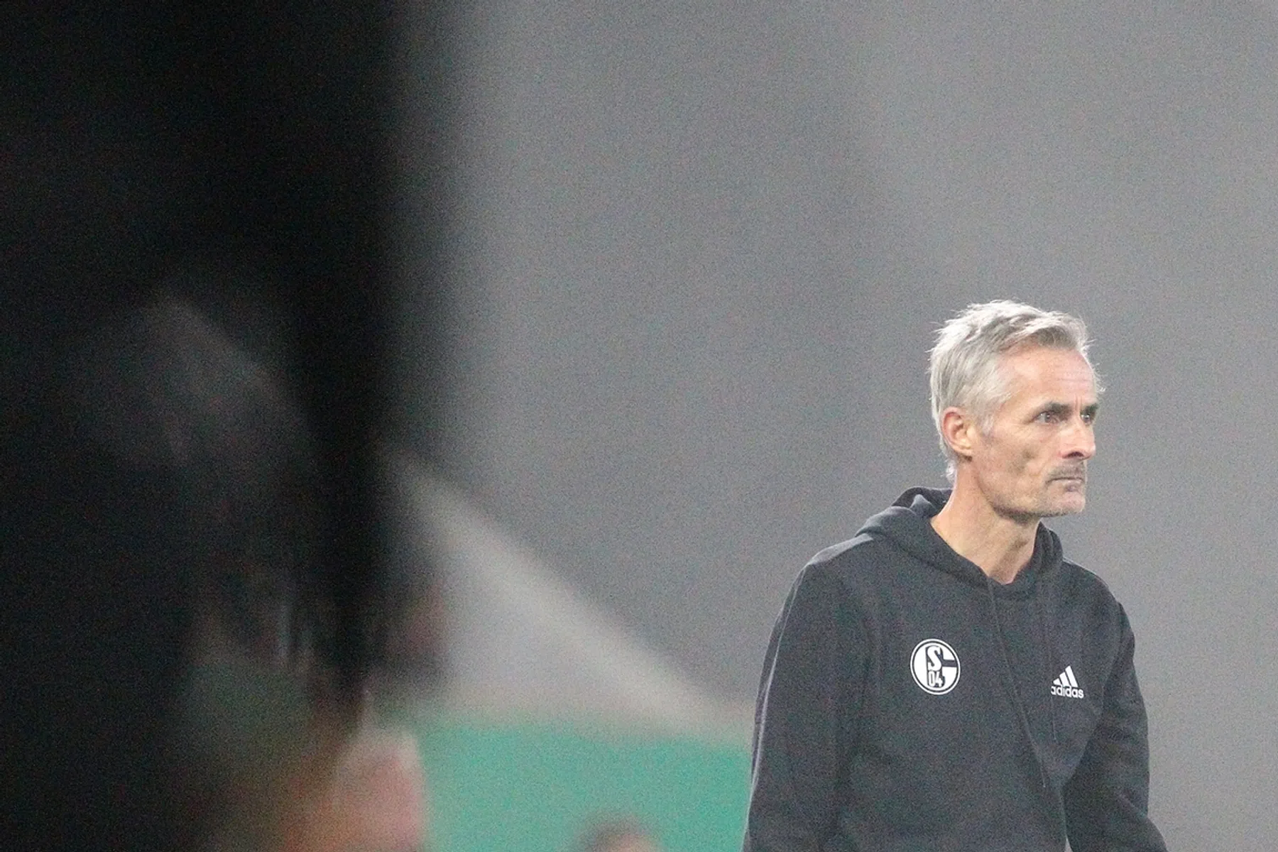 Van Wonderen pakt eerste punt als trainer Schalke 04