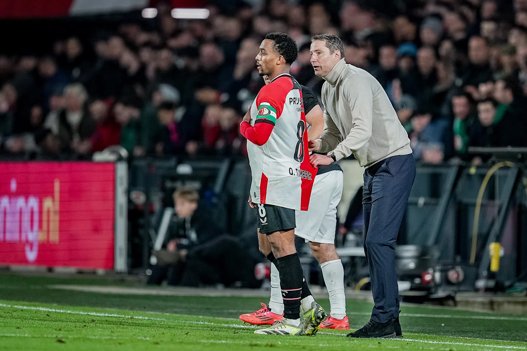 Timber kijkt vooruit: 'Laten we zeggen dat Ajax een eenmalig dipje was'