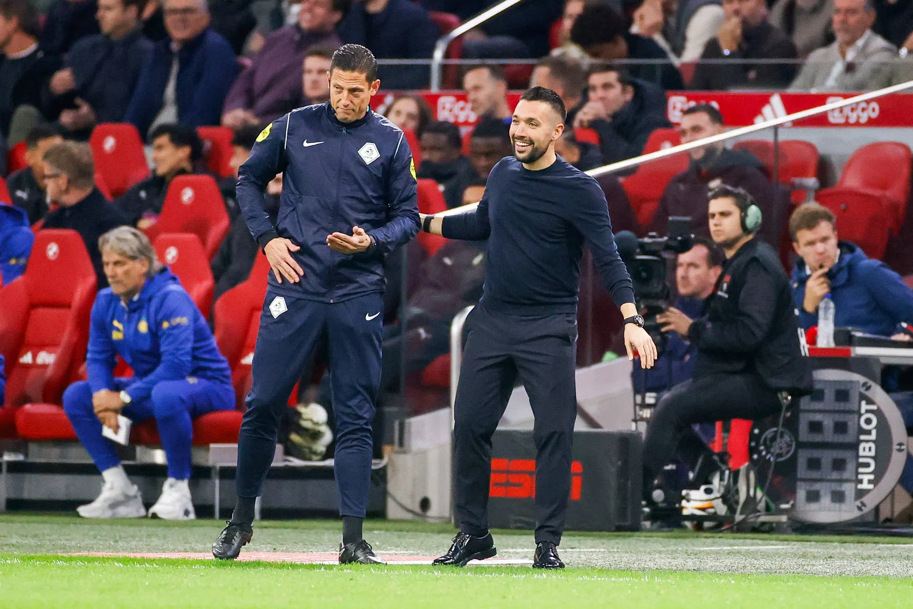 Bijzondere dubbel: Farioli verricht zeldzame prestatie met Ajax