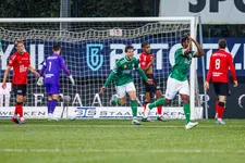 Thumbnail for article: Excelsior doet goede zaken in KKD-topper en nadert Helmond Sport