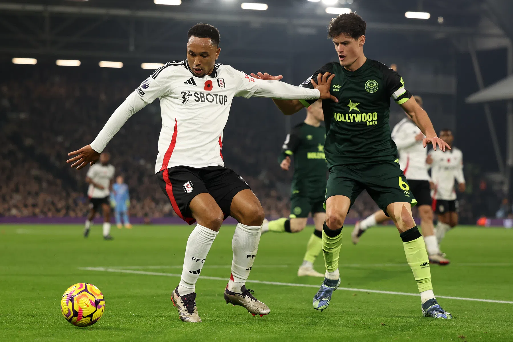 Flekken en Van den Berg geven zeker lijkende derbyzege helemaal weg