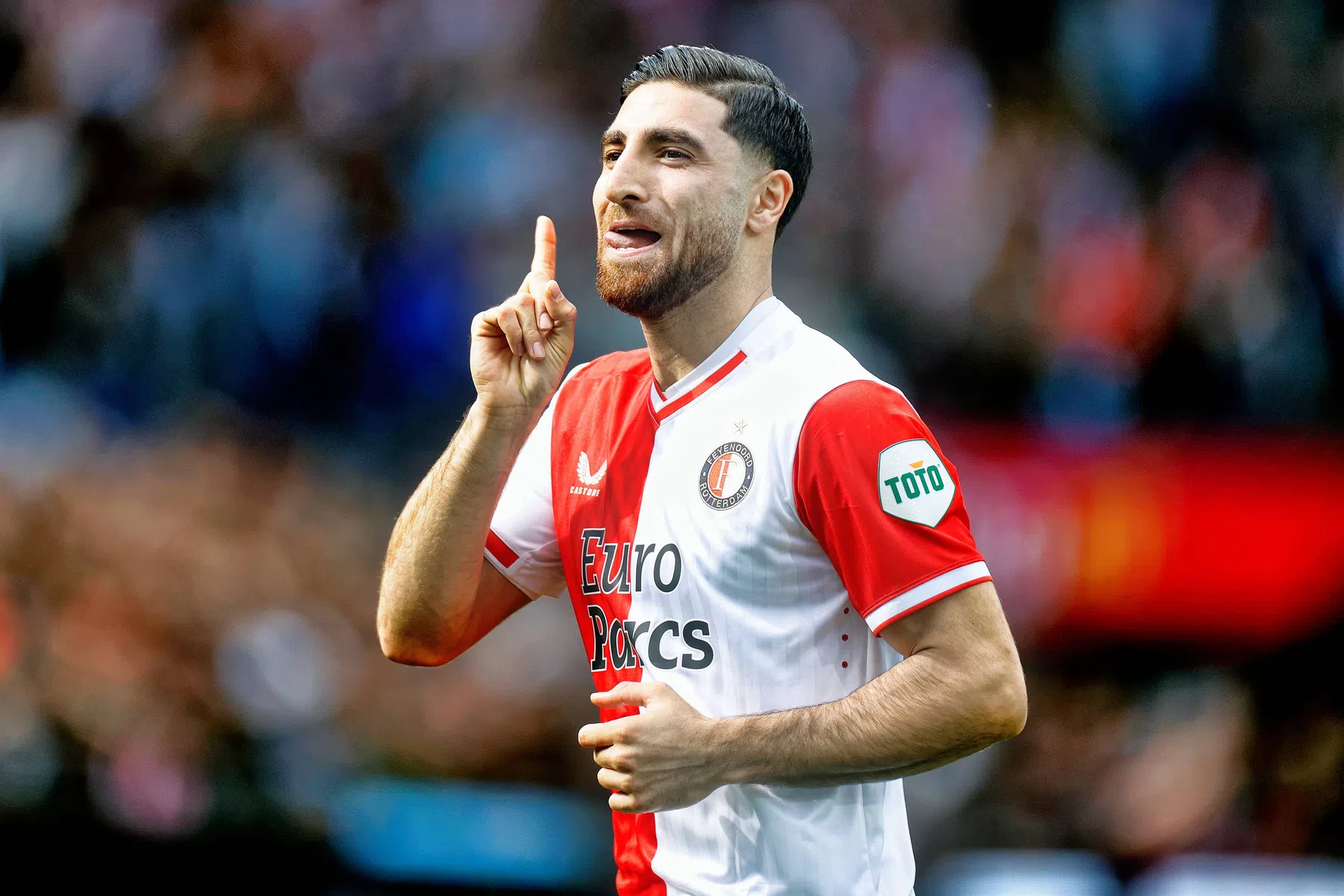 Heerenveen heeft clubloze Jahanbakhsh op de korrel