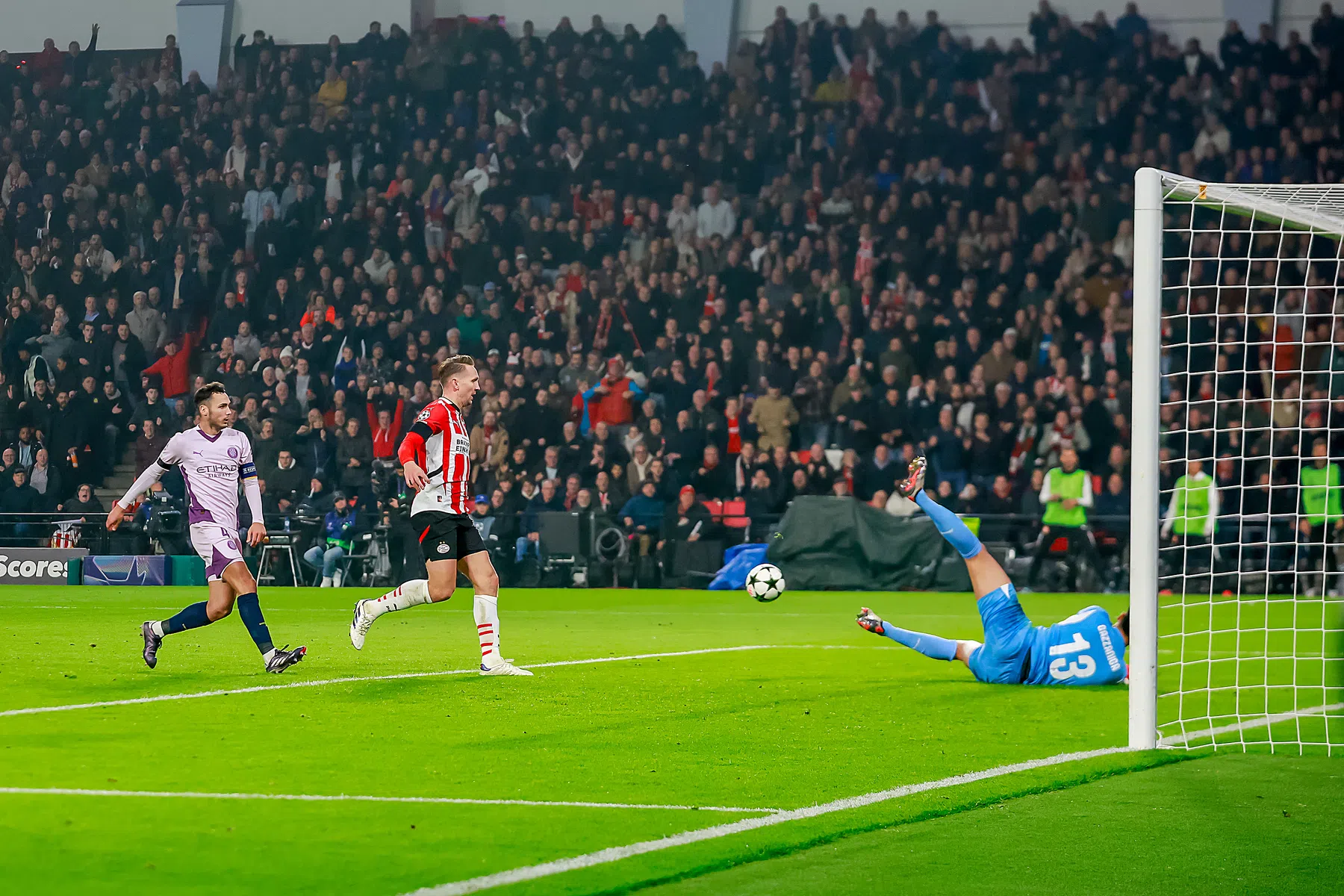 Ook PSV kan de 40 miljoen euro ruiken in de Champions League