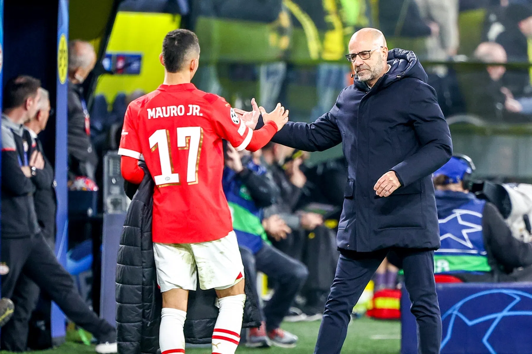 Het middenveld van Bosz: sparen en defensief denken