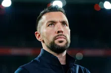 Thumbnail for article: Farioli over rol Berghuis en rotatiesysteem: 'Iets eerder naar tankstation'