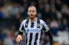 Thumbnail for article: Saint Mirren verscheurt huurcontract van FC Groningen-spits Van Veen
