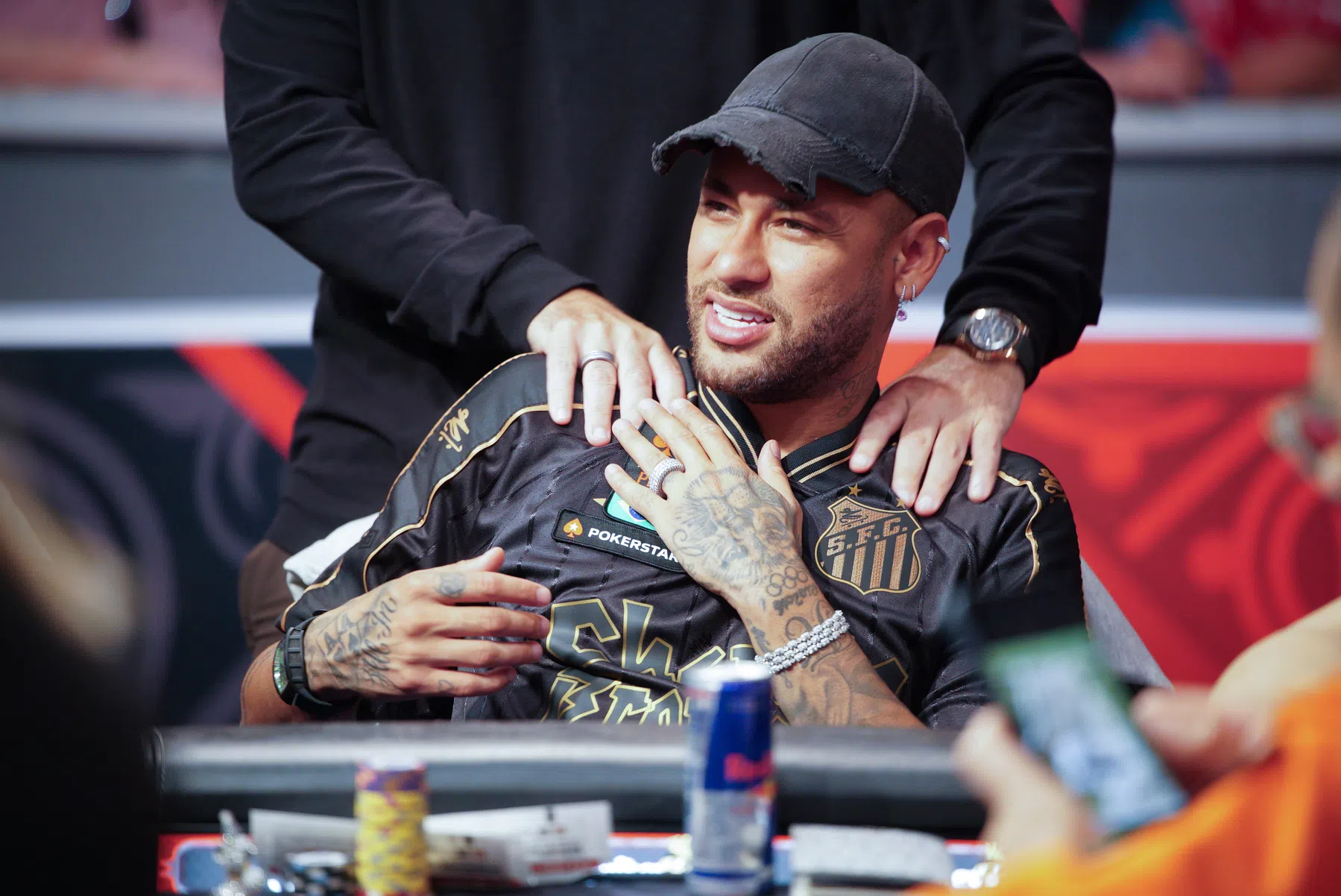 Na 369 dagen revalidatie loopt Neymar nu scheurtje in hamstring op